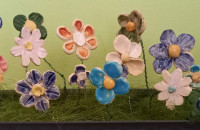 keramika v květináči